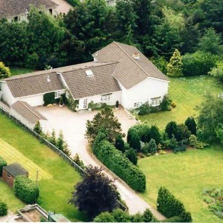 Hotel Robinhill Garden à Forres Extérieur photo